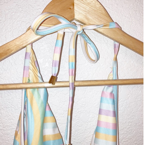 NWOT Kenny Flowers ~ The North Shore Deep V Halter One Piece SZ: Large - Picture 9 of 15